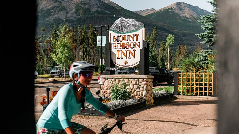 Mount Robson Inn Biking